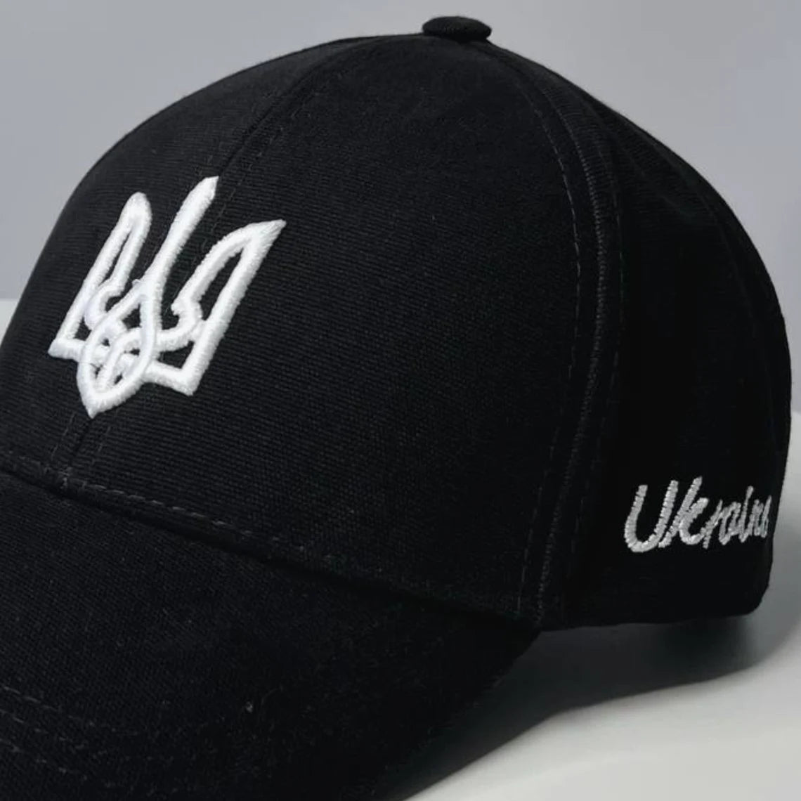 Black trucker with embroidered Trident+Ukraine