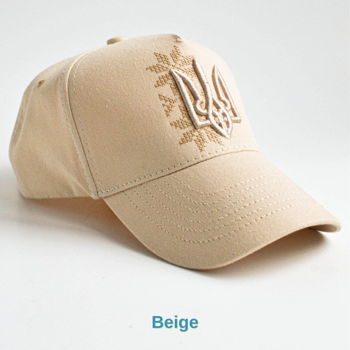 White+Beige Ornament trucker with embroidered trident